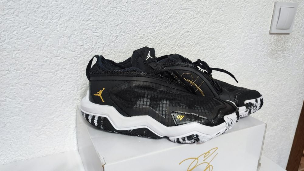 Оригинални маратонки jordan why not.6