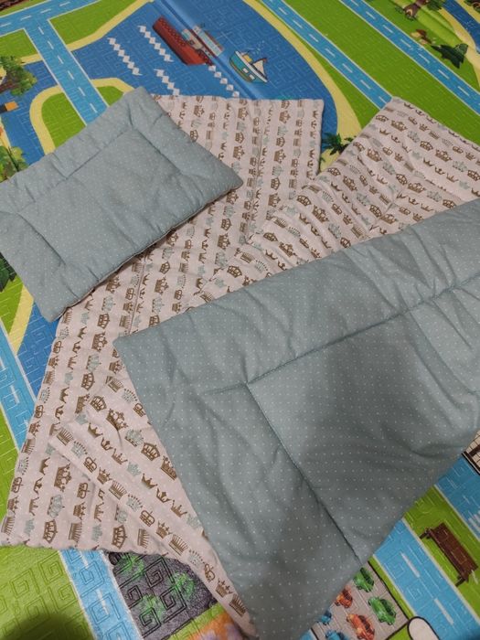 Матрасик подушечка одеяло в коляску