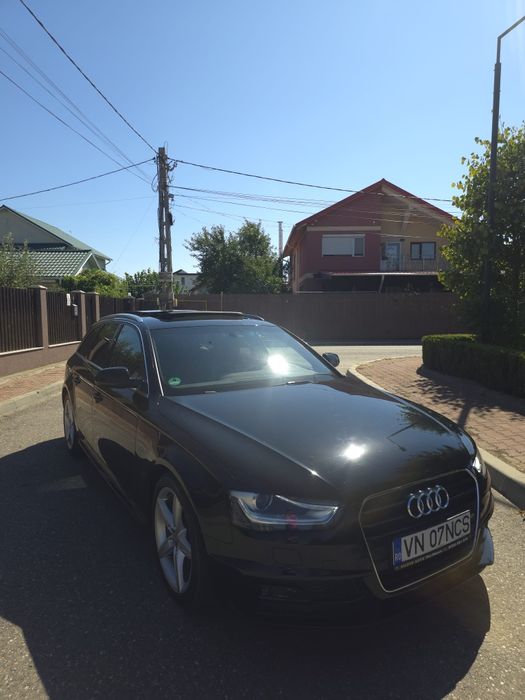 Audi A4 2.0 TDI Quattro 3xS-Line 190 CP, Manuala 2015 158.000km