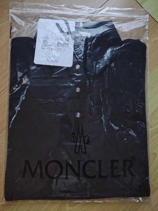 Мъжка poloshirt MONCLER-М/L размер