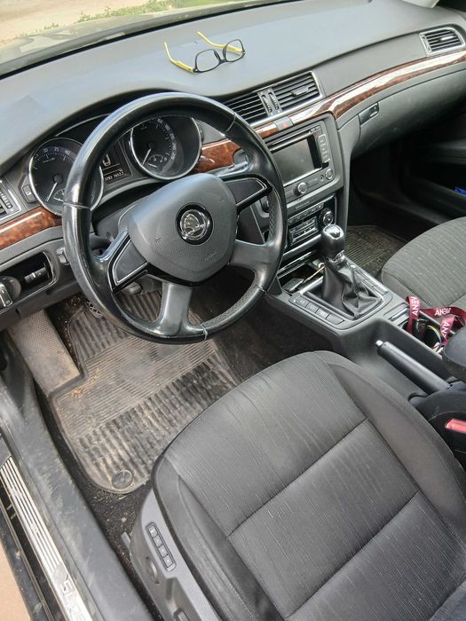 Skoda Superb Facelift  2015 Diesel