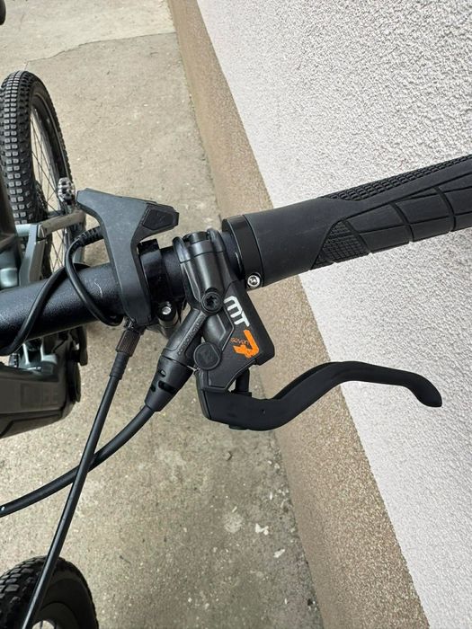 Карбонов Електрически велосипед 29 цола CUBE STEREO ТМ  колело