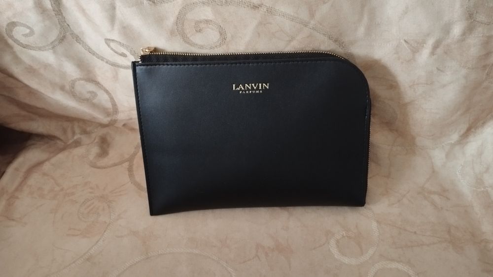 косметички брендовые