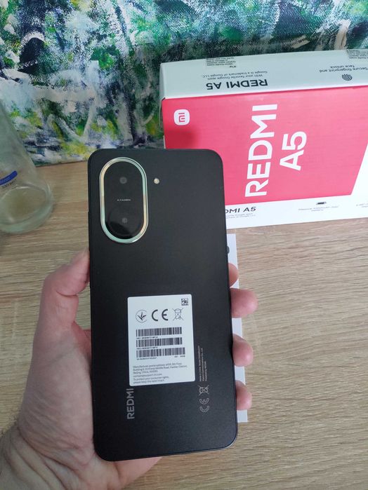 Чисто нов телефон Xiaomi Redmi A5 с две години гаранция Виваком 120Hz 6.88-инчов дисплей