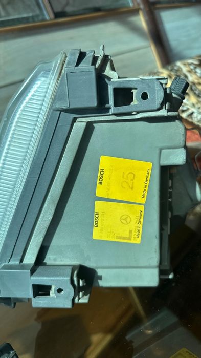 Передние фары оригинал Mercedes