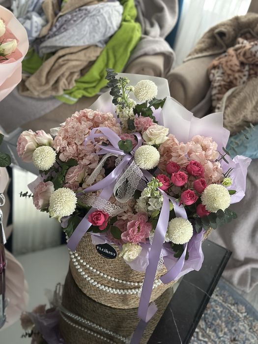 Роза корзина букет