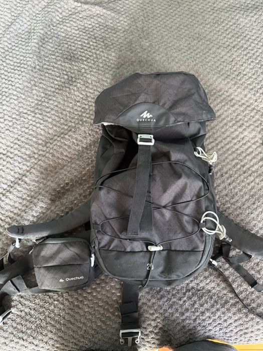 Раница Quechua 20L