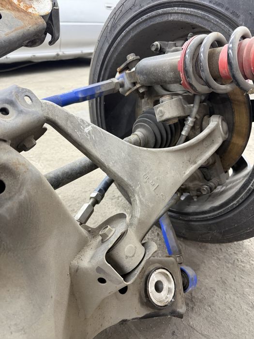 Балка в сборе скайлайн 36