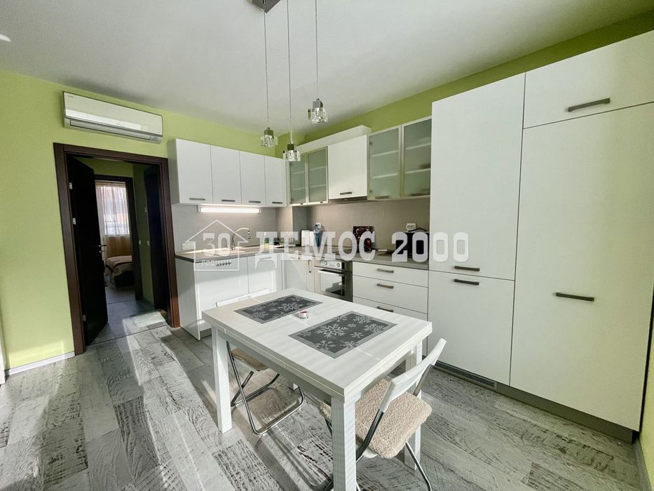 Продава се Двустаен апартамент в Варна, ВИНС - 50 кв.м за 2550 €/кв.м - Снимка #3