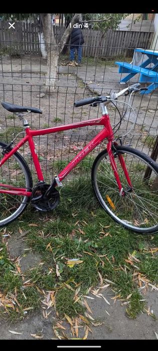 Vând 2 biciclete pret pe ambele Trek și rockrider