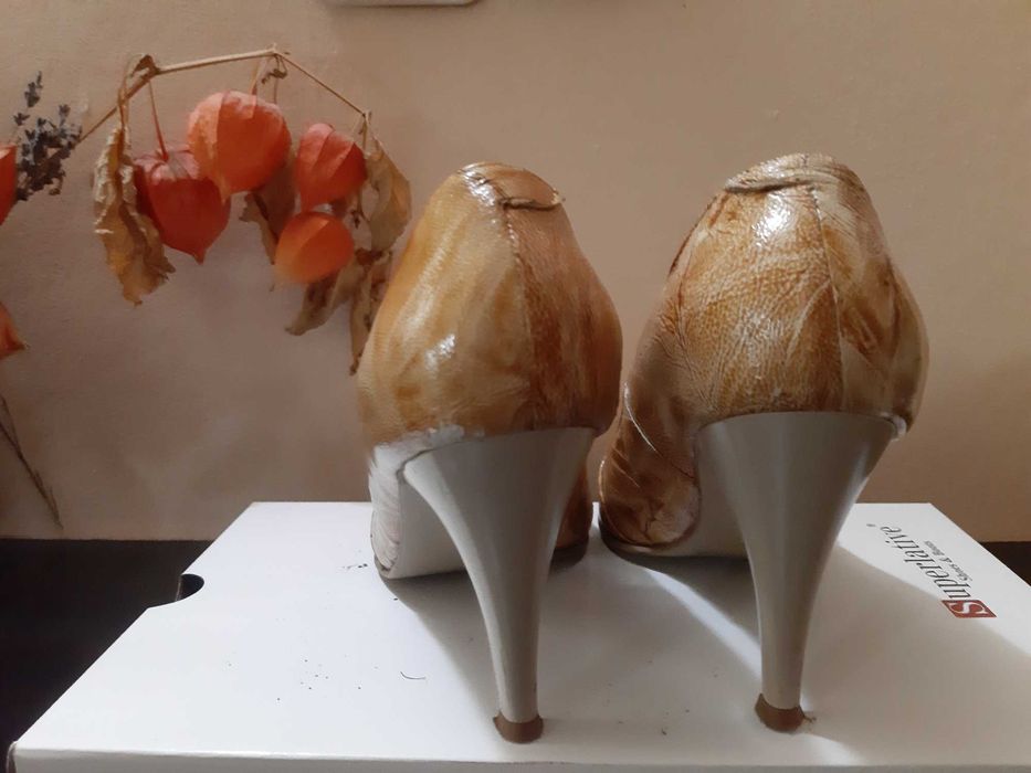 Pantofi de piele, mărimea 36