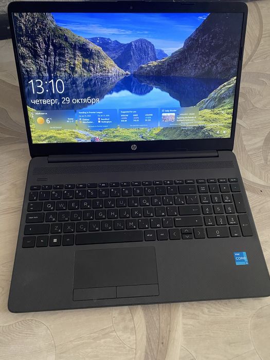Ноутбук HP 250G9 / Core i3 12th Gen /8gb / идеал