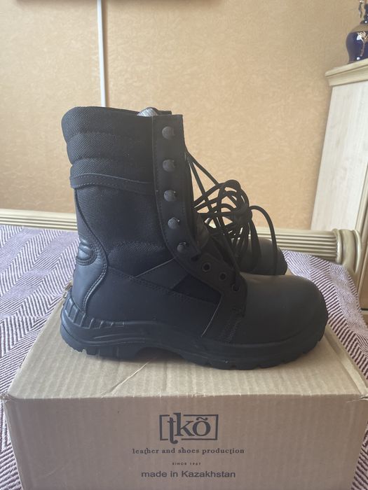 Новые берцы ,кожаные