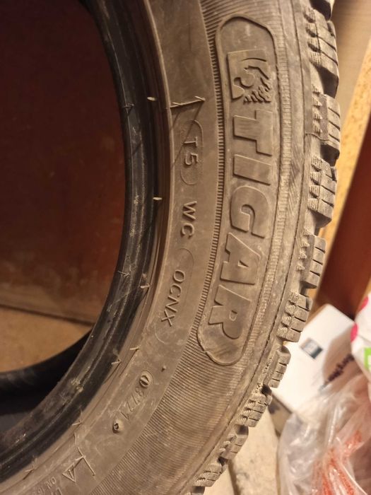 Зимни гуми БУКВАЛНО КАТО НОВИ - Tigar 205/55 R16 91T – 4 бр. само 3 зимни сезона карани, мек грайфер