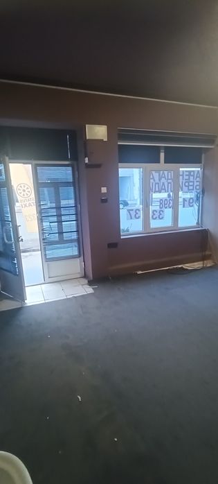 Нотурар жой арендага берилади.,