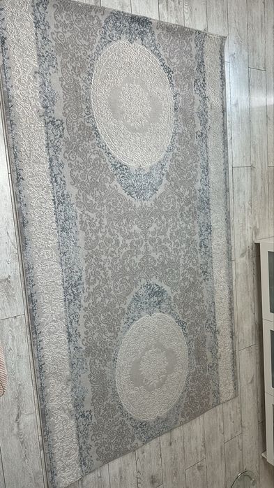 Продам Ковры 4 штуки