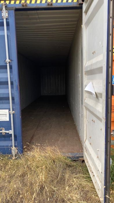 Контейнер морской