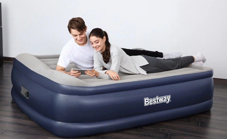 матрак с вградена помпа  2.03м-1.52м-61см Bestway нови