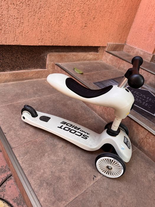 Scoot and ride trotineta