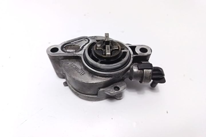 Pompa vacuum D1562b Ford Focus a 2-a generatie seria