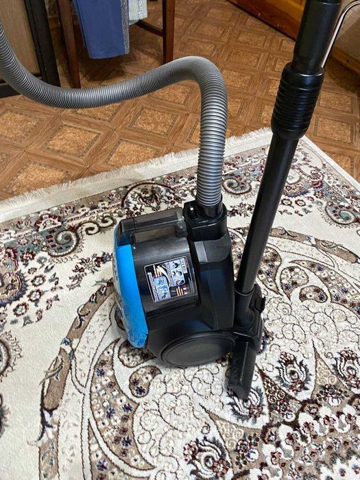 Пылесос Samsung в хорошем состоянии