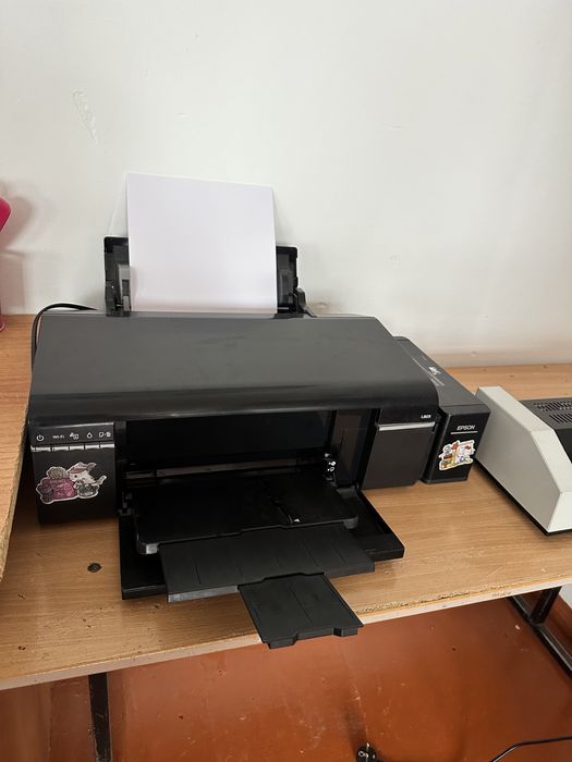 Принтер цветной. 6 цвет. Принтерый цветной
