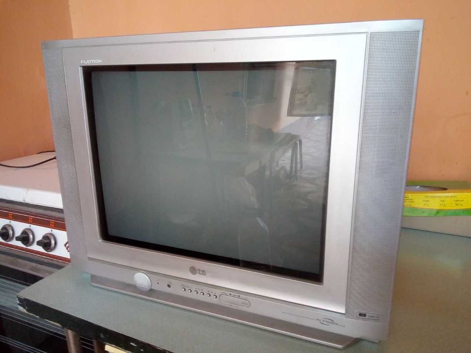 Телевизор LG Flatron