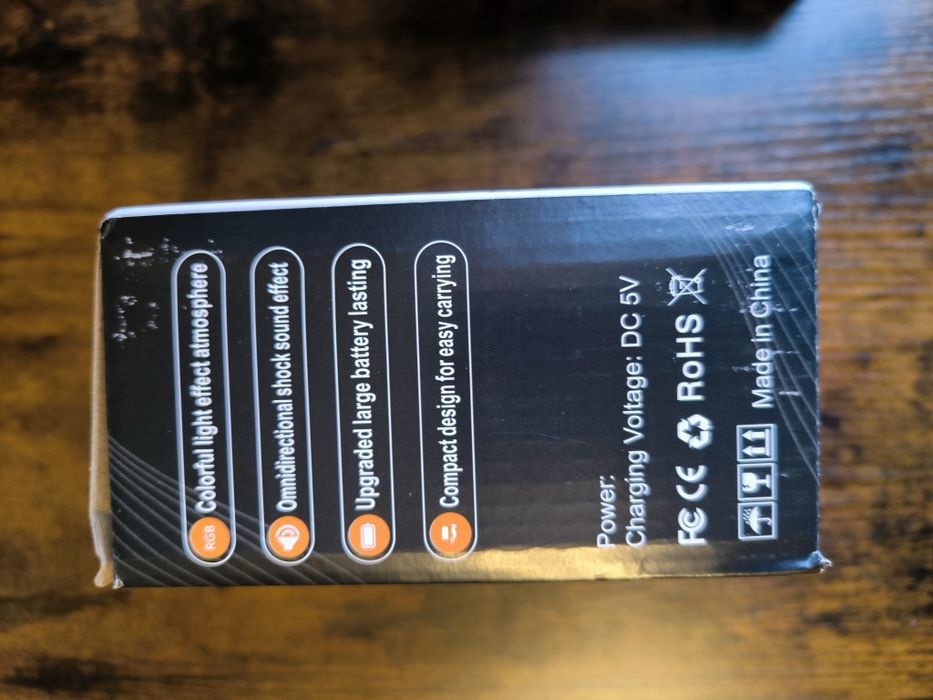 Караоке блутут колонка със микрофон