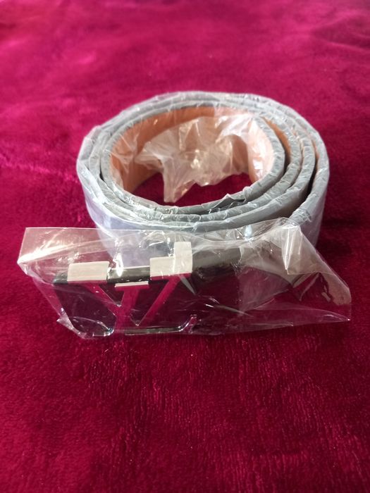 Curele Louis Vuitton noi