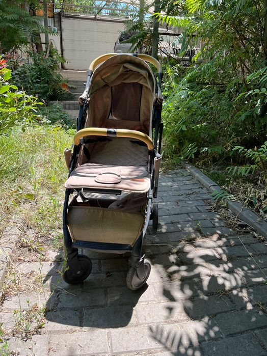 Продается б/у коляска