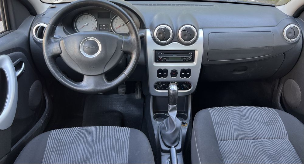 Dacia Logan 1.4 mpi intretinut 115.000km