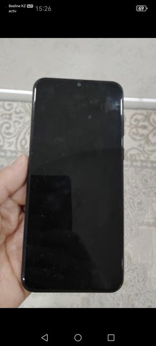 Продам телефон марки самсунг и хуавей