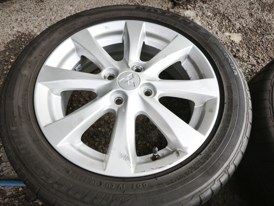 15" оригинални алуминиеви джанти за Mitsubishi.