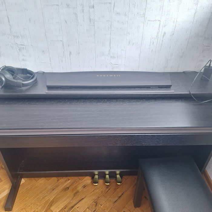 Дигитално пиано Kurzweil M90