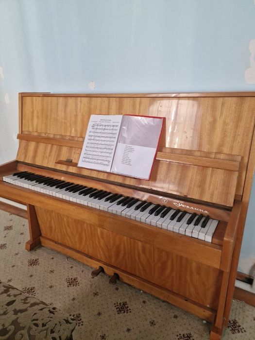 Пианино "Украина"