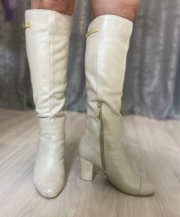 Женские сапоги..