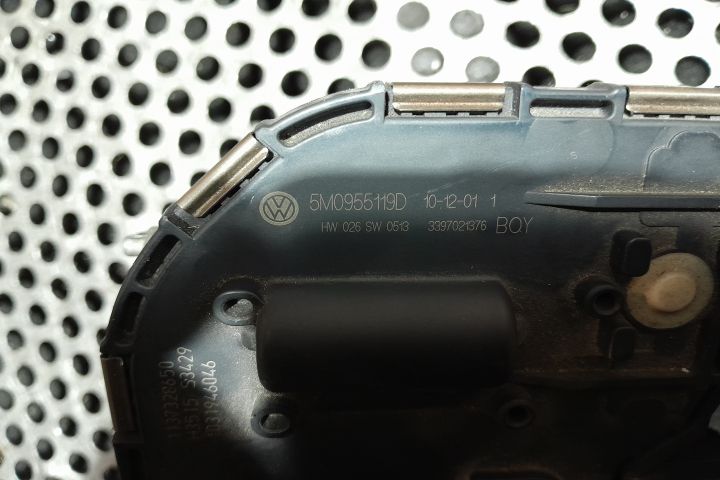 Motoras stergatoare volan pe stanga 5M0955119D PARTEA STANGA 5M095511