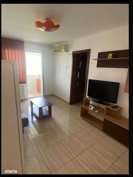 Inchiriez Apartament 3 Camere Termen Lun