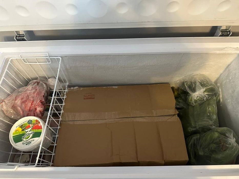 Морозильник в отличном состояние