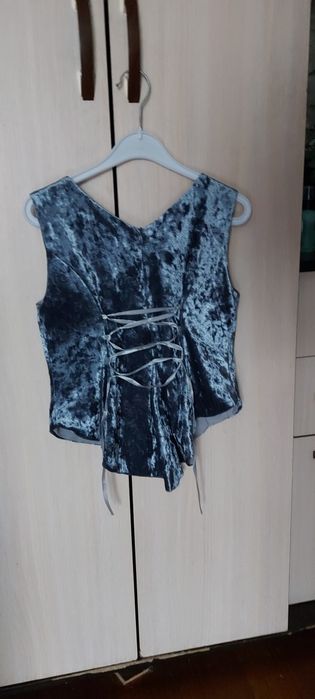 Платье нарядное для подростка