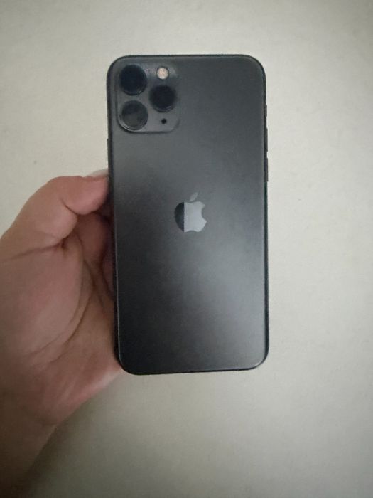 Продам или обмен Айфон 11 про