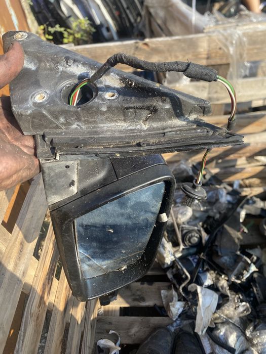 Огледало Bmw бмв е60 530д м57 e61 530d m57 231кс 235кс