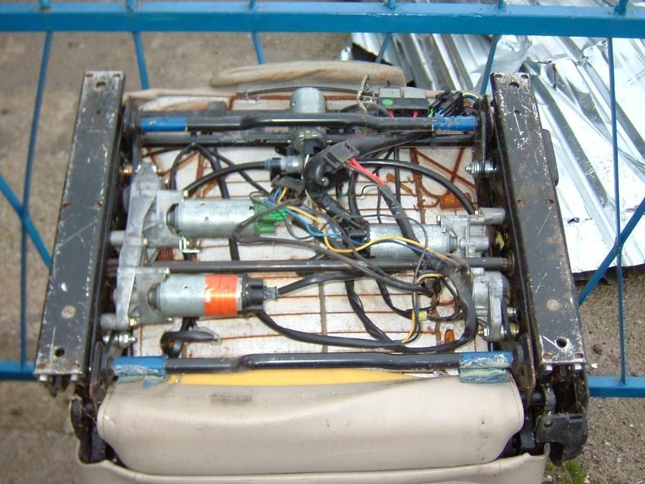 Кожени Автомобилни Седалки