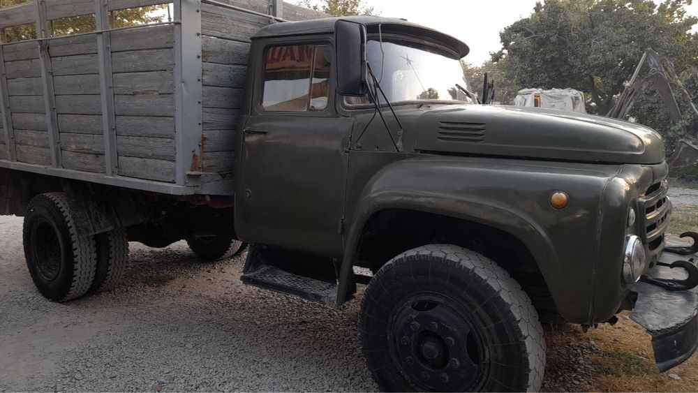 Бортли Зил, сотилади