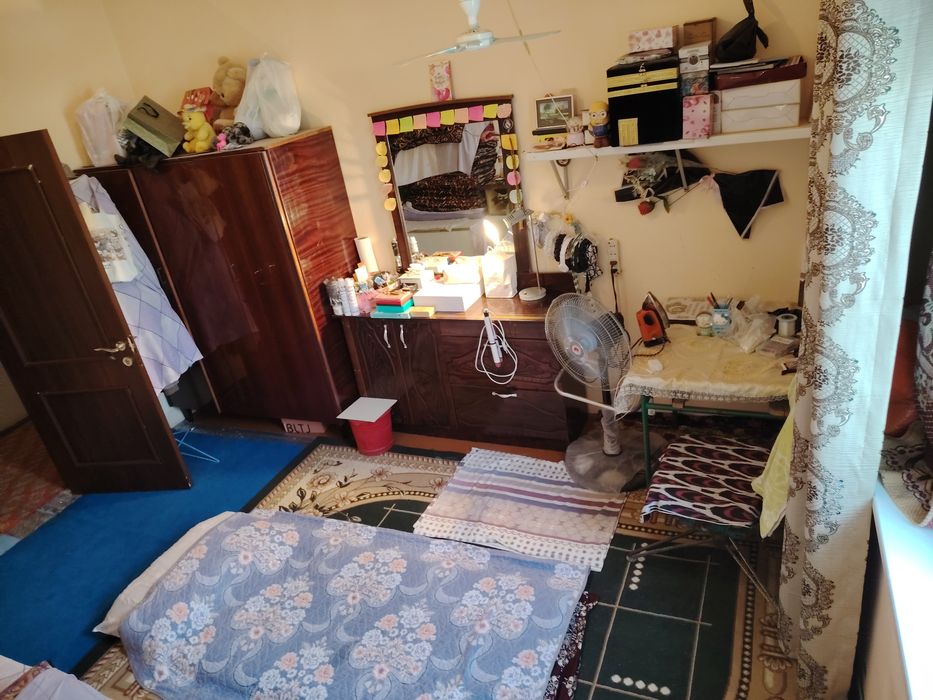 Uy olti sotixli sotiladi