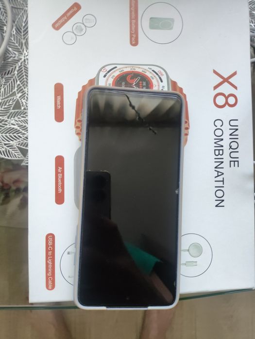 Продам телефон б/у