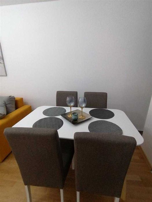 Дава се под наем Двустаен апартамент в Бургас, Възраждане - 60 кв.м за 204 € - Снимка #5