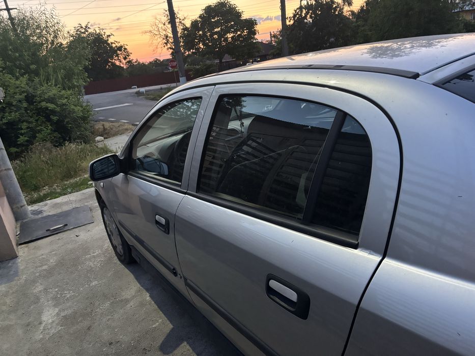 OPEL Astra 2009 — imagine 2