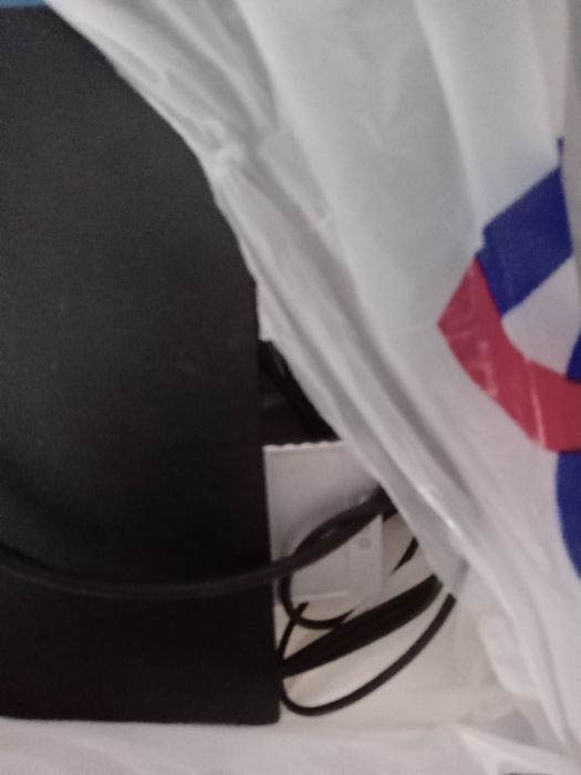 Vând doua jocuri urgent