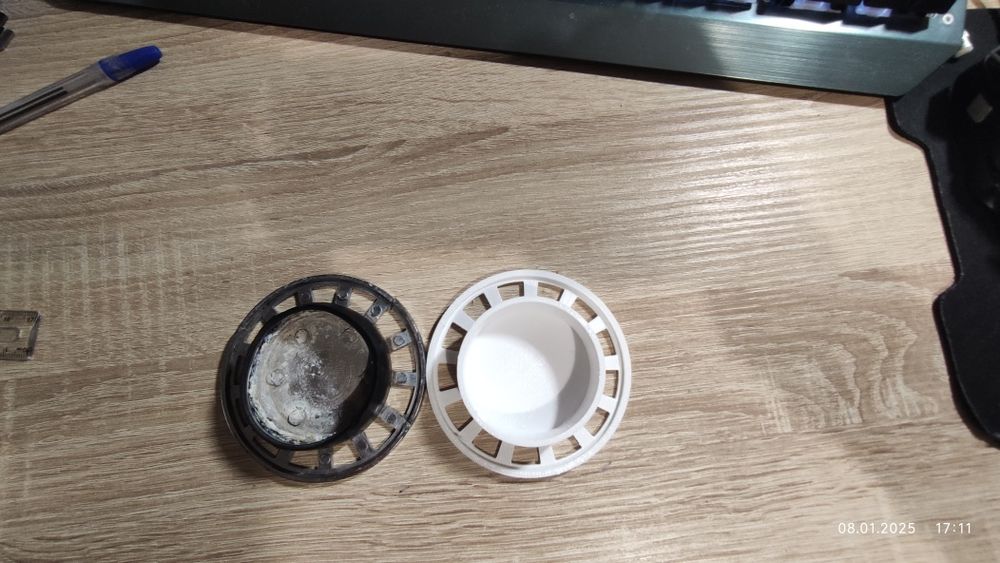 Предлагам услуги с 3д принтиране и консумативи за 3д принтери